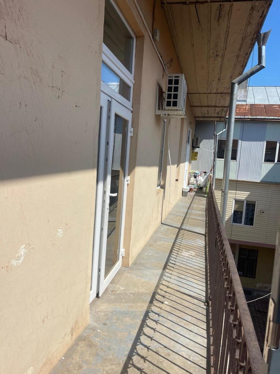 Newtone Apartment Cernăuți Exterior foto
